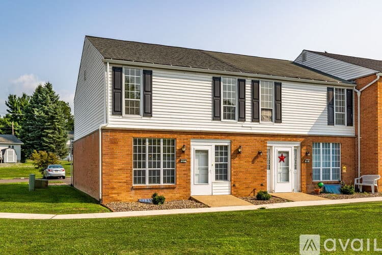 Danville Townhome: 27 Montgomery Village Ln