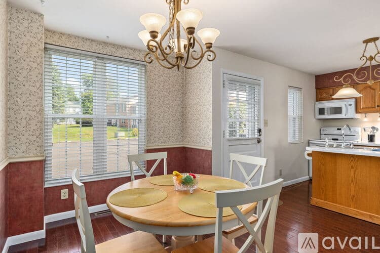 Danville Townhome: 27 Montgomery Village Ln