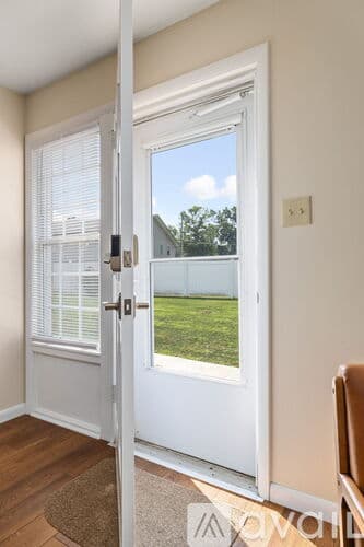 Danville Townhome: 27 Montgomery Village Ln