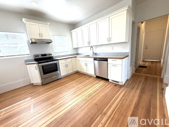 Boston Apartment: 1808 River St