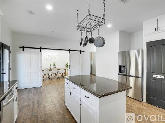 Haltom City House: 5832 Clear Creek Dr