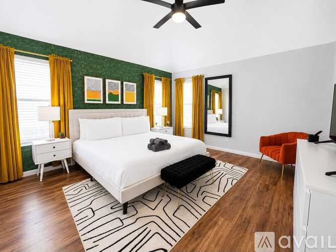 Haltom City House: 5832 Clear Creek Dr