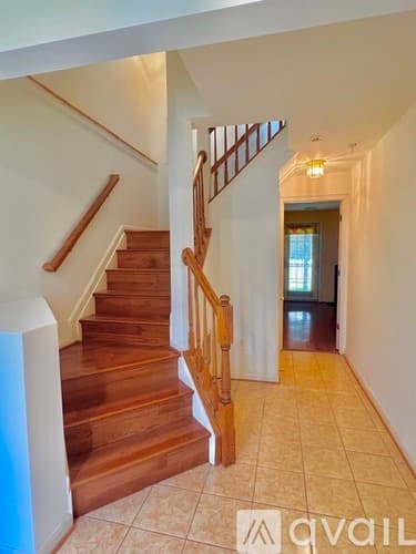 Germantown Townhome: 21259 Owls Nest Circle