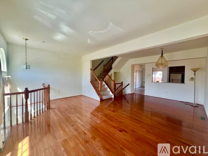 Germantown Townhome: 21259 Owls Nest Circle