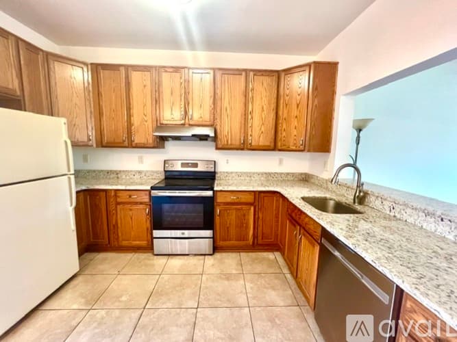 Germantown Townhome: 21259 Owls Nest Circle