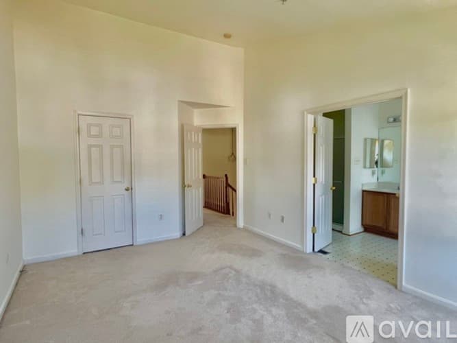 Germantown Townhome: 21259 Owls Nest Circle