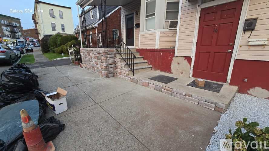 Irvington House: 14 43rd Street