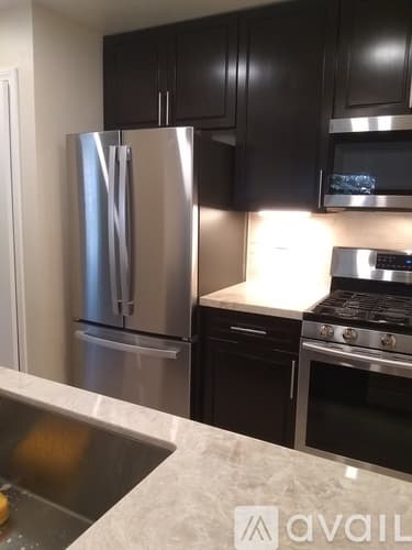 Simi Valley Apartment: 2359 Archwood Ln