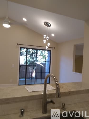 Simi Valley Apartment: 2359 Archwood Ln