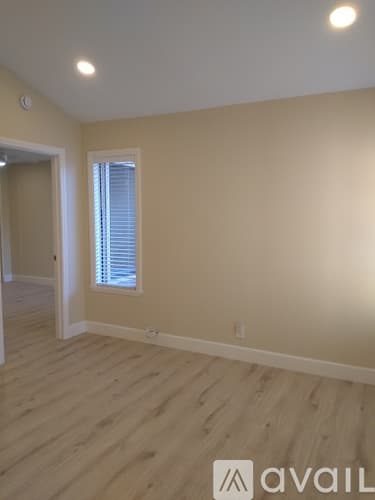 Simi Valley Apartment: 2359 Archwood Ln