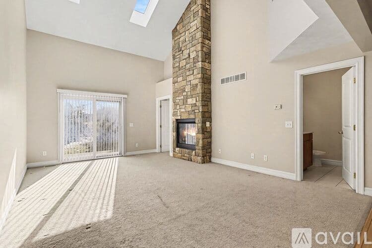 Battle Creek House: 113 Clubhouse Drive