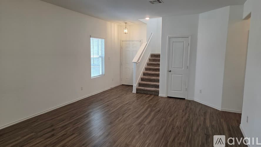 Liberty Hill House: 249 Red Buckeye Loop