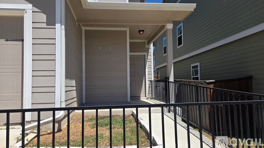 Liberty Hill House: 249 Red Buckeye Loop