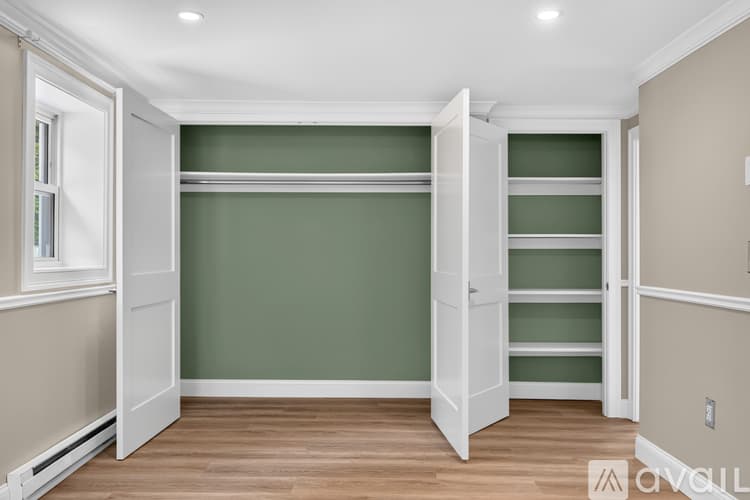 Groton Apartment: 3 Pearl St