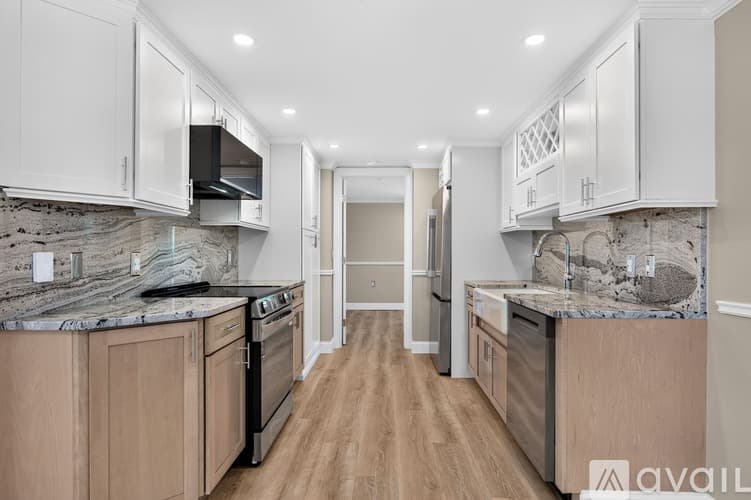 Groton Apartment: 3 Pearl St