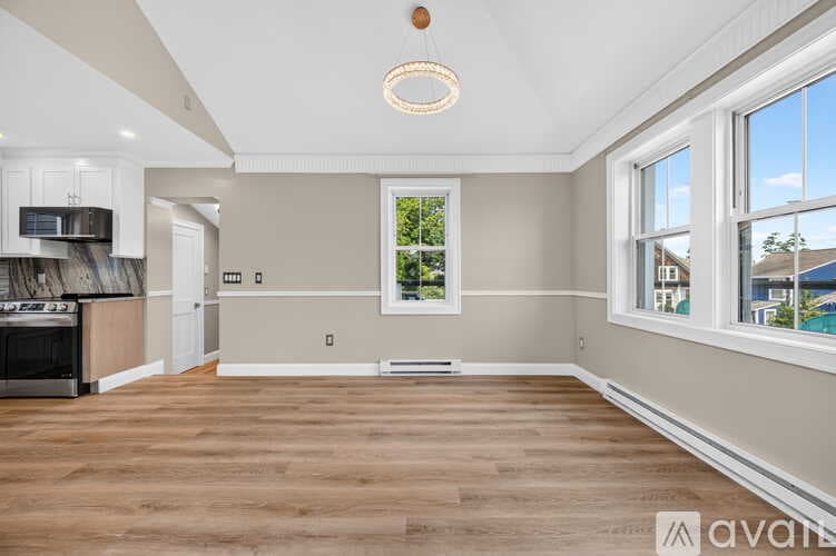 Groton Apartment: 3 Pearl St