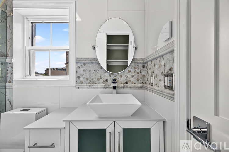 Groton Apartment: 3 Pearl St