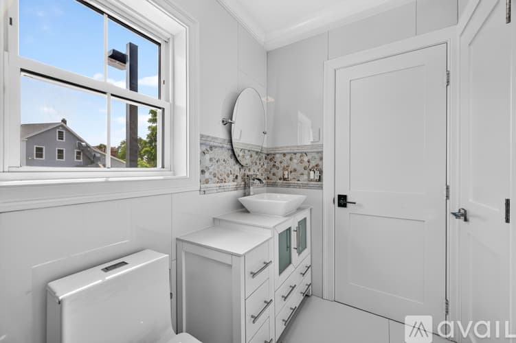 Groton Apartment: 3 Pearl St