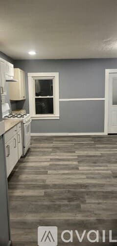 Brockton Apartment: 15 Otto St