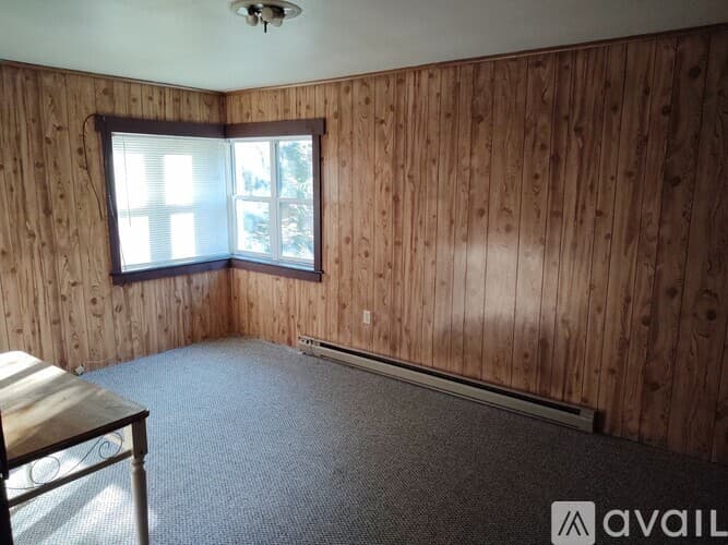 Sunbury Apartment: 750 N 8th St