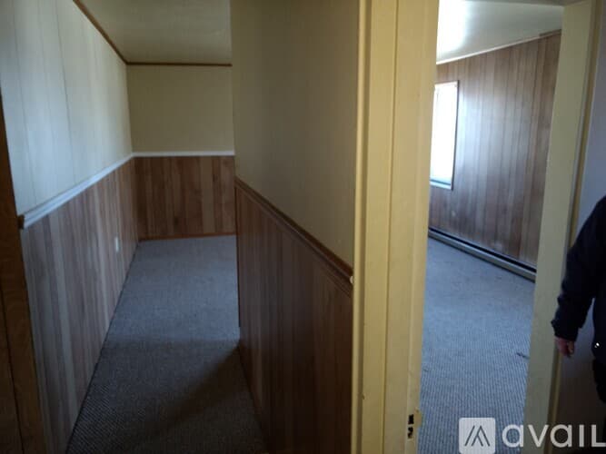 Sunbury Apartment: 750 N 8th St