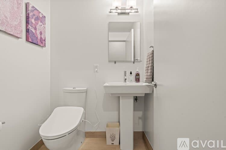 Philadelphia Townhome: 1124 34 N American St