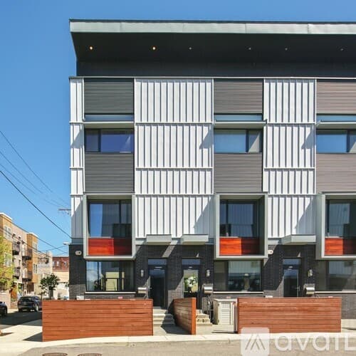 Philadelphia Townhome: 1124 34 N American St