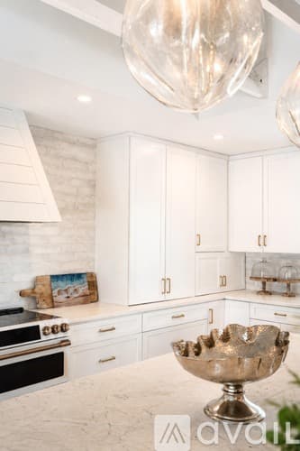 St. Pete Beach House: 2882 W Vina Del Mar Blvd