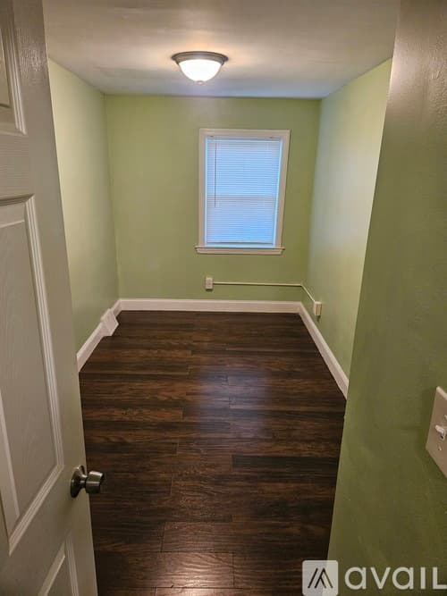 Norristown Townhome: 412 East Basin Street
