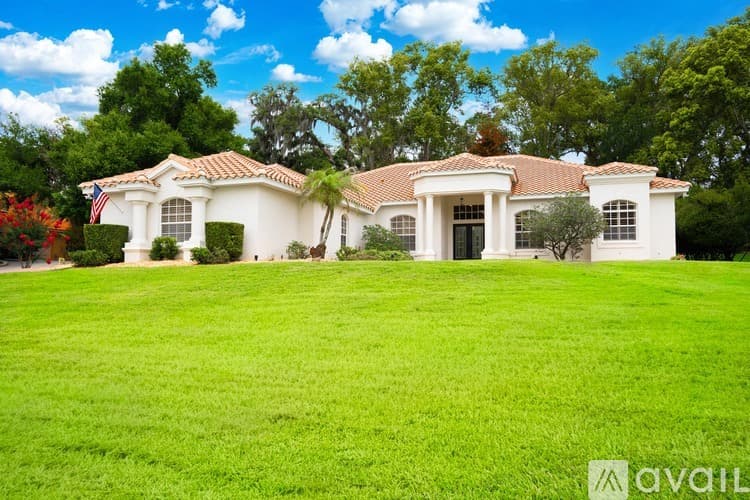 Dade City House: 12649 Oak Hollow Ct