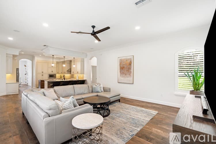 Dade City House: 12649 Oak Hollow Ct
