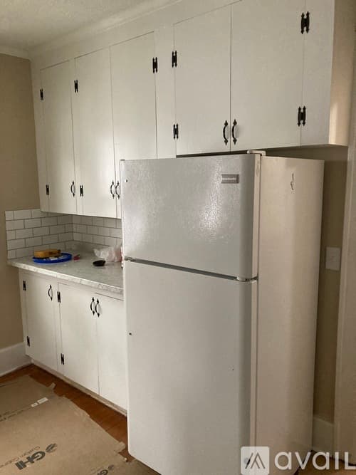 Syracuse Apartment: 735 Allen St