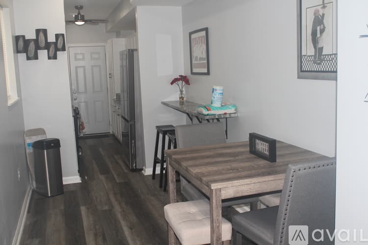 Baltimore House: 1118 Rutland Avenue