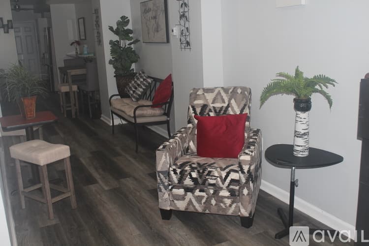 Baltimore House: 1118 Rutland Avenue