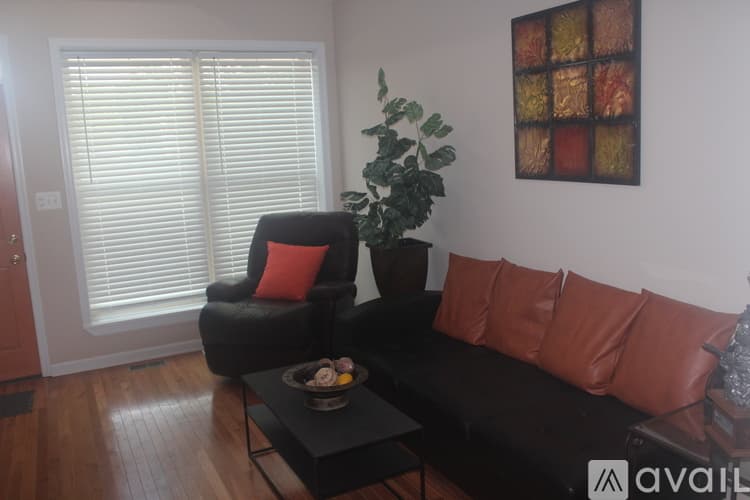 Baltimore House: 1120 Rutland Avenue