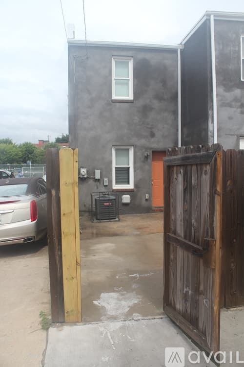 Baltimore House: 1120 Rutland Avenue