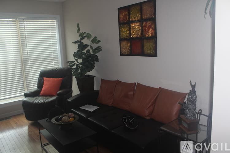 Baltimore House: 1120 Rutland Avenue