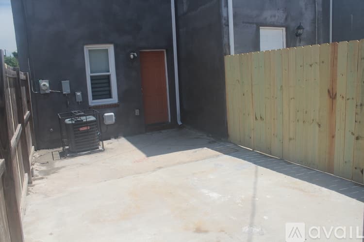 Baltimore House: 1120 Rutland Avenue