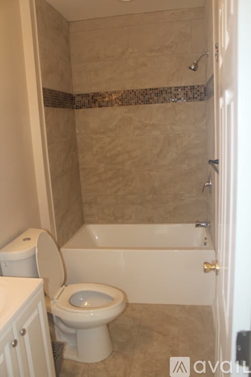 Baltimore House: 1120 Rutland Avenue