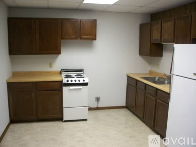 Saint Paul Apartment: 719 Hague Avenue