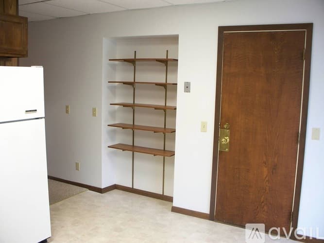 Saint Paul Apartment: 719 Hague Avenue