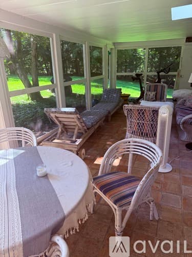 Westport House: 38 Rayfield Road