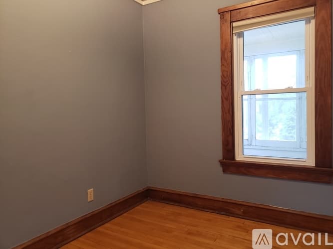 Madison Apartment: 1105 E Gorham St