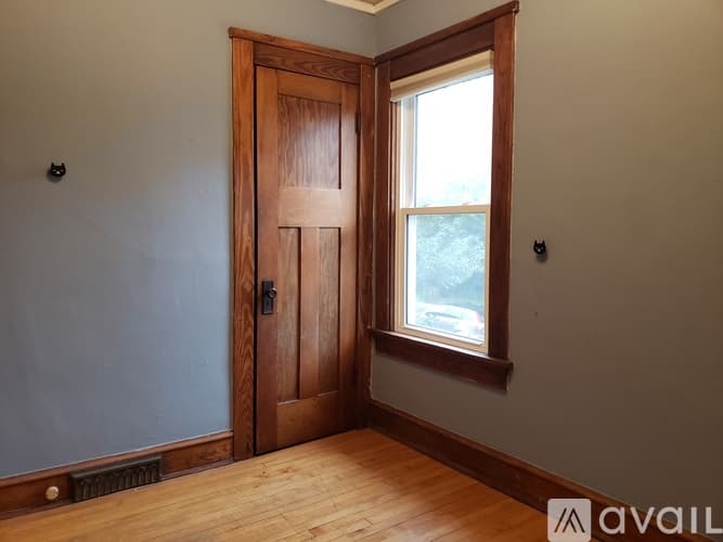 Madison Apartment: 1105 E Gorham St