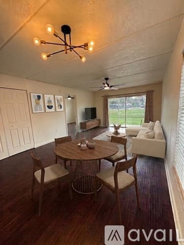 Orlando House: 4410 White Pine Avenue