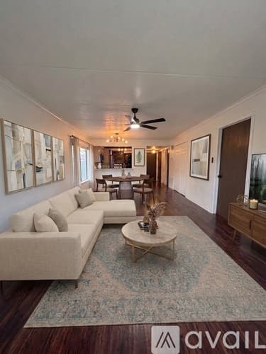 Orlando House: 4410 White Pine Avenue