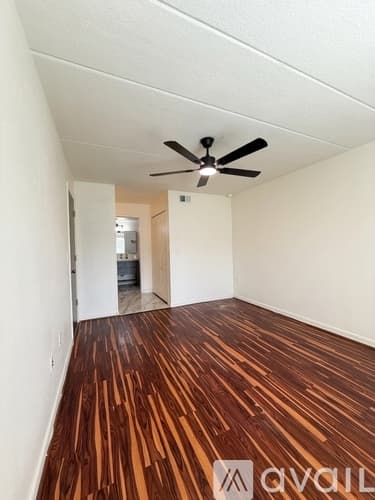 Orlando House: 4410 White Pine Avenue