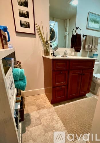 Stockton Apartment: 88 Kingwood Stockton Road