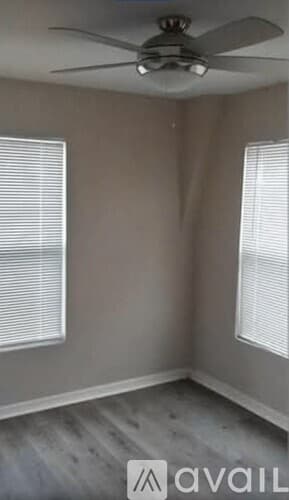 Tampa House: 701 E Hanlon St