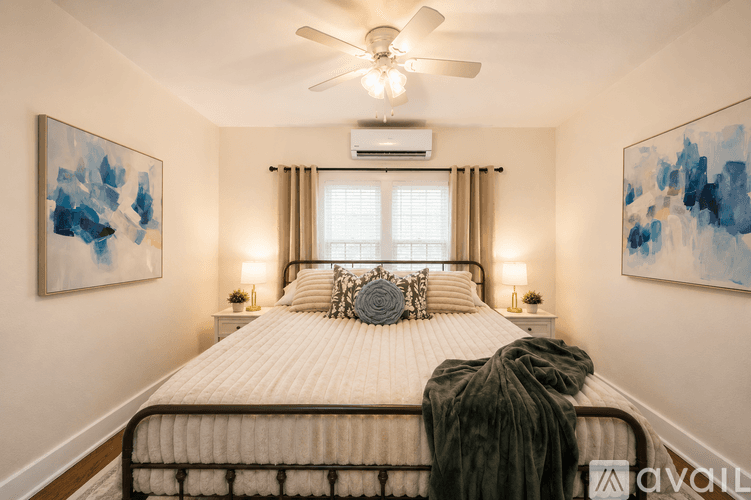St. Petersburg Apartment: 1110 8th St N
